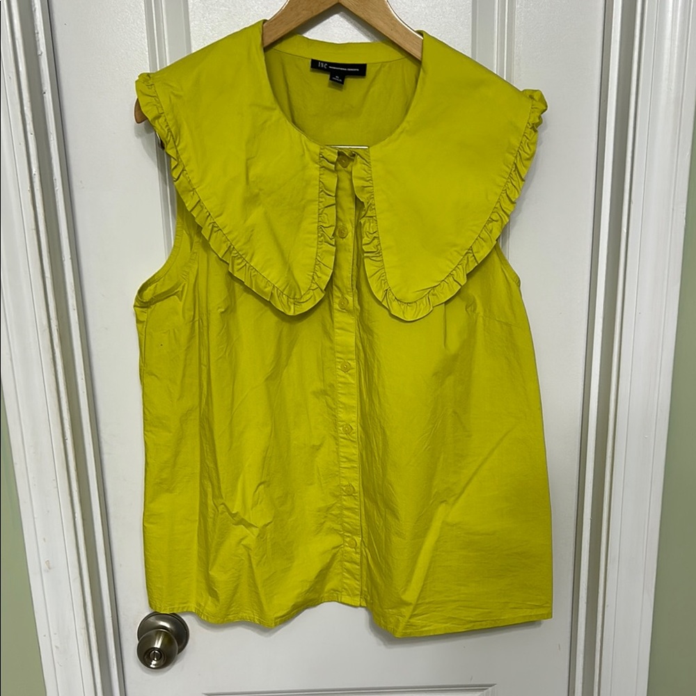 Women's Yellow Ruffled Collar Top size XL